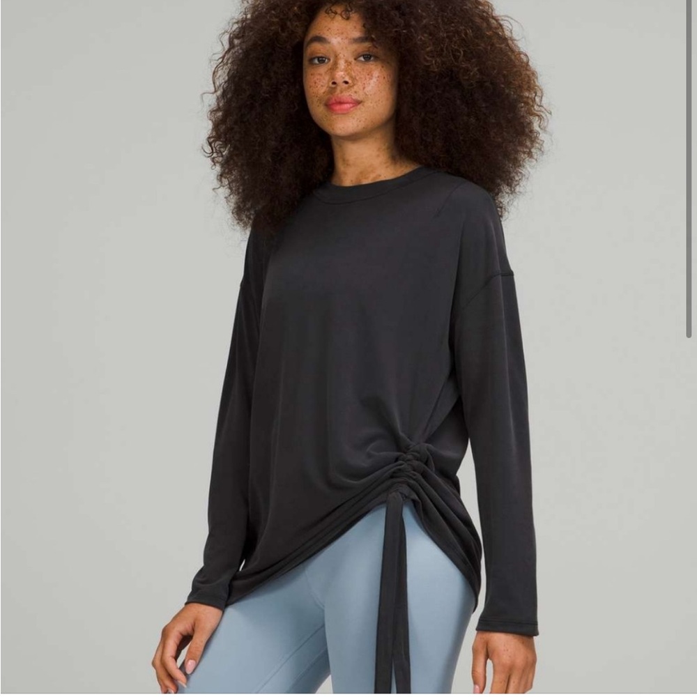 Lululemon Side Cinch Long Sleeve Crew Size 8